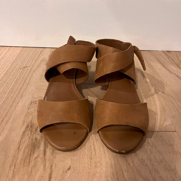 Lucky Brand Wedge Sandals - Picture 1 of 5